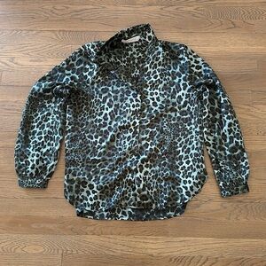 Rino & Peele Women’s Aquamarine Cheetah Blouse - Size Medium